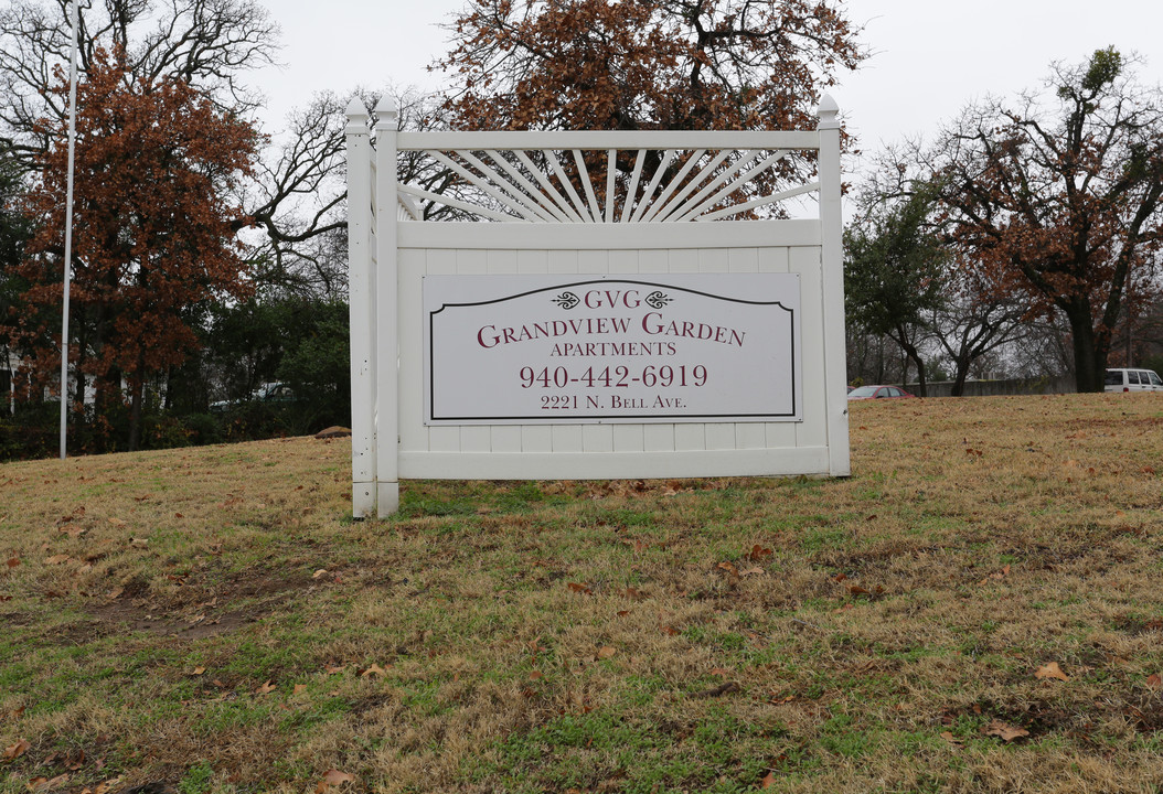 Grandview Gardens in Denton, TX - Building Photo