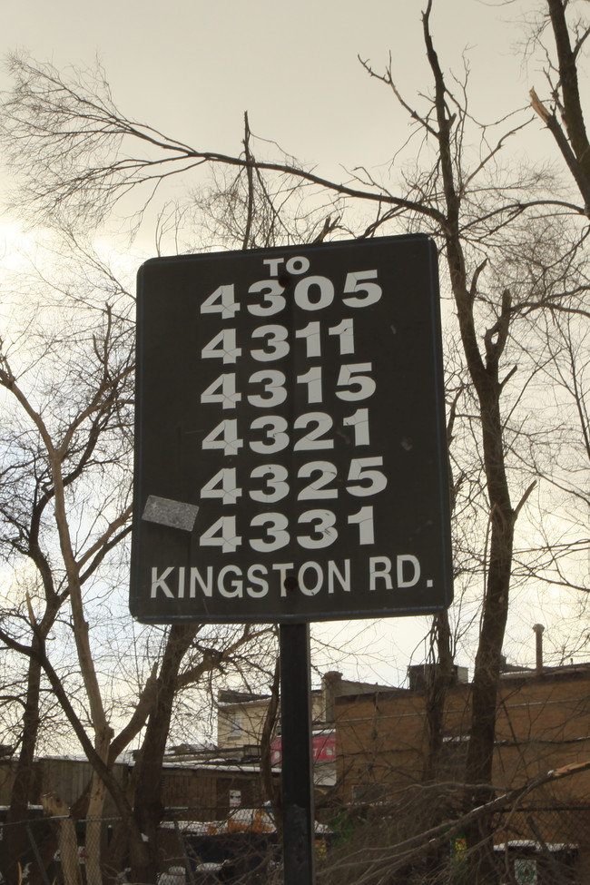 Kingston Galloway in Toronto, ON - Building Photo - Building Photo