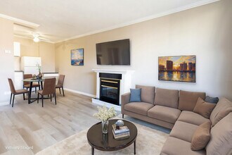 Sunalta 19 in Calgary, AB - Building Photo - Building Photo