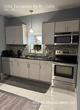 1404 Tecumseh Rd W in Windsor, ON - Building Photo - Building Photo