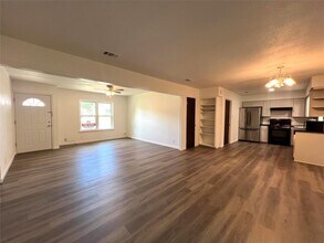 2503 Biggs Dr in Austin, TX - Building Photo - Building Photo