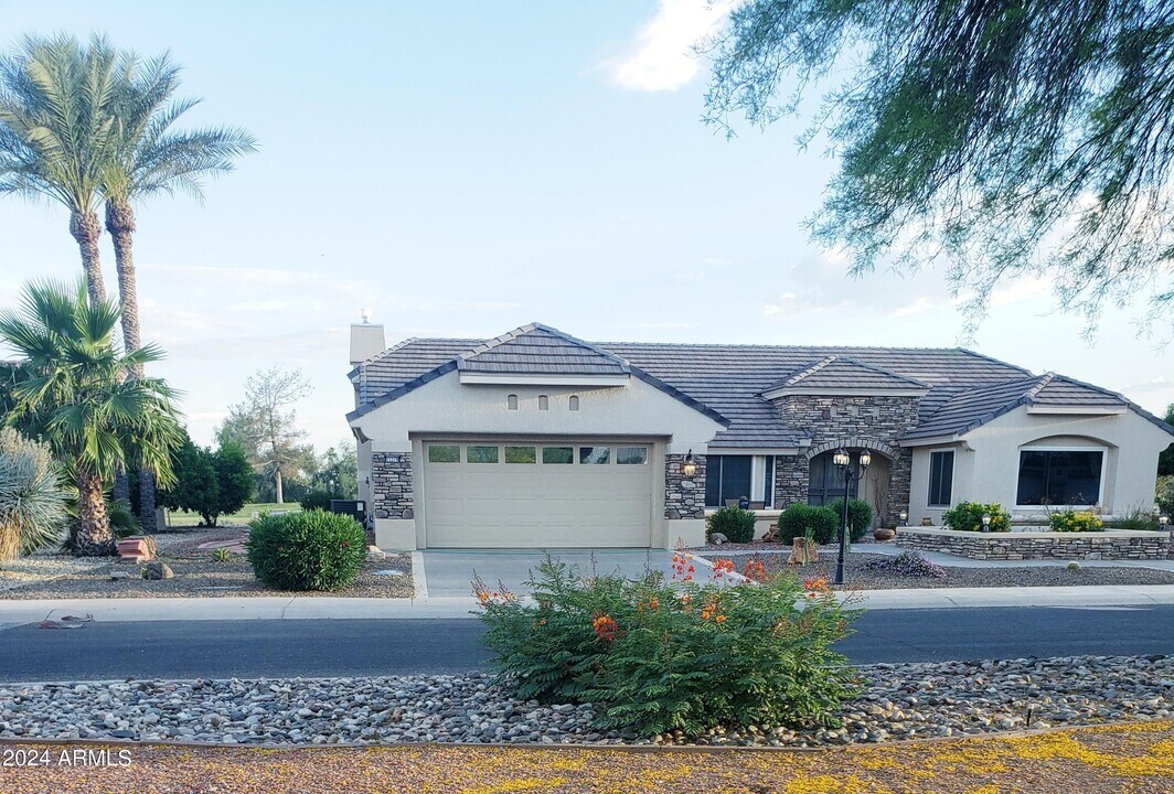 13319 W Crown Ridge Dr in Sun City West, AZ - Building Photo
