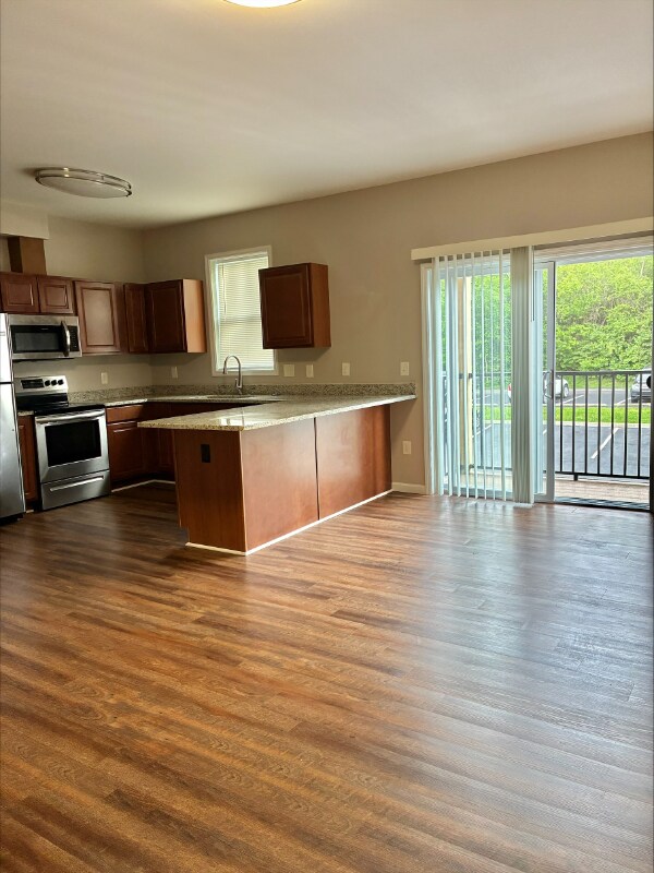 732 Ohio Pike in Cincinnati, OH - Building Photo - Building Photo
