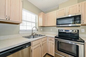 13775 Sea Mist Dr in Jacksonville, FL - Building Photo - Building Photo