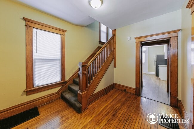 2136 Indiana Ave in Columbus, OH - Building Photo - Building Photo