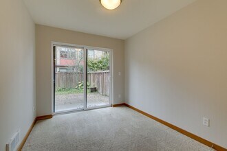 1412 NW 67th St in Seattle, WA - Building Photo - Building Photo