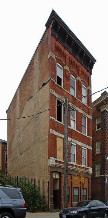 23 Green St in Cincinnati, OH - Building Photo