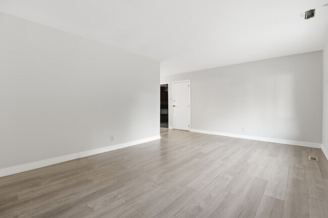 property at 3939 Esquire Pl