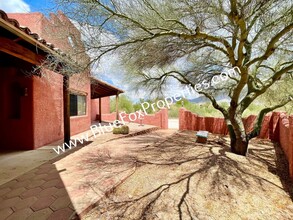 16725 N Red Sunset Trail in Tucson, AZ - Building Photo - Building Photo