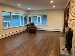 56 Mcguire Rd in Trumbull, CT - Building Photo - Building Photo