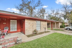 1307 Ken St in Humble, TX - Building Photo
