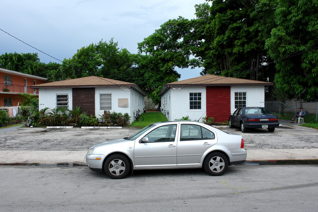 1030 NW 2nd St in Miami, FL - Building Photo