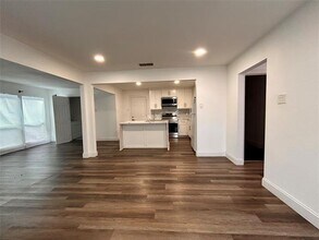 2707 El Capitan Dr in Dallas, TX - Building Photo - Building Photo