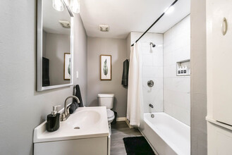 5130 Cosby St in Houston, TX - Building Photo - Building Photo