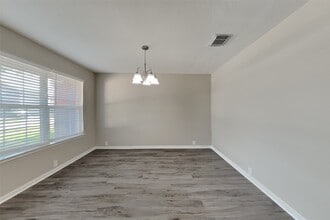 11810 Skydale Dr in Tomball, TX - Building Photo - Building Photo