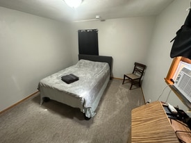 453 17th St in Windom, MN - Building Photo