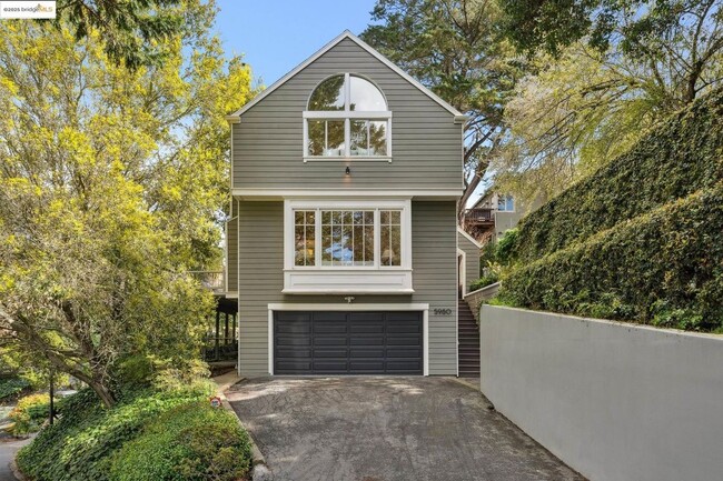 property at 5980 Harbord Dr