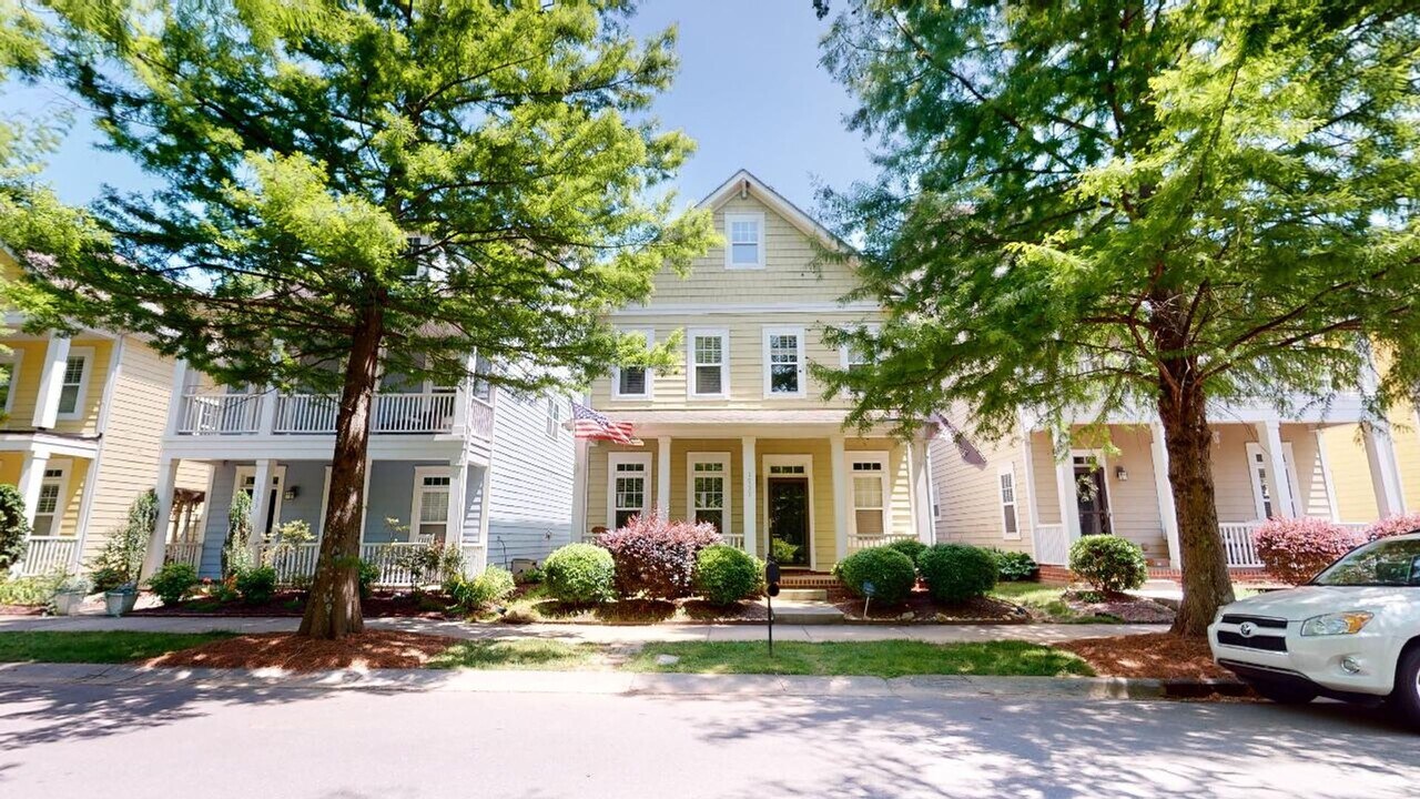 1737 Lela Avenue in Charlotte, NC - Building Photo