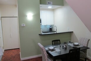 774 S 3rd St, Unit G in Philadelphia, PA - Building Photo