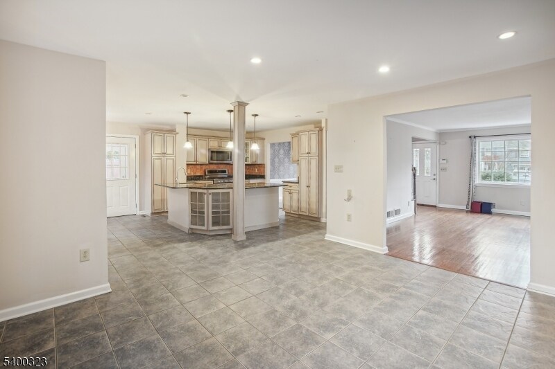 49 Madison Ave in Summit, NJ - Building Photo