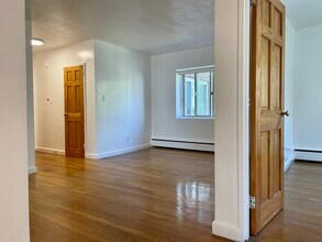 76 Euston Rd in Boston, MA - Building Photo - Building Photo