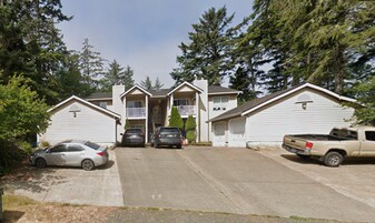 601 Sunset Ave NE in Ocean Shores, WA - Building Photo