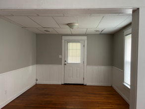 1116 Virginia Ave in Bristol, TN - Building Photo - Building Photo
