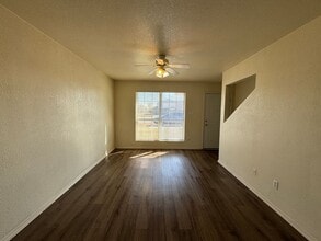 1707 Kylie Cir, Unit 0410 in Killeen, TX - Foto de edificio - Building Photo