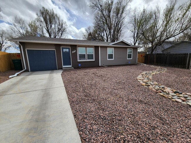4850 Hunters Run in Colorado Springs, CO - Foto de edificio - Building Photo