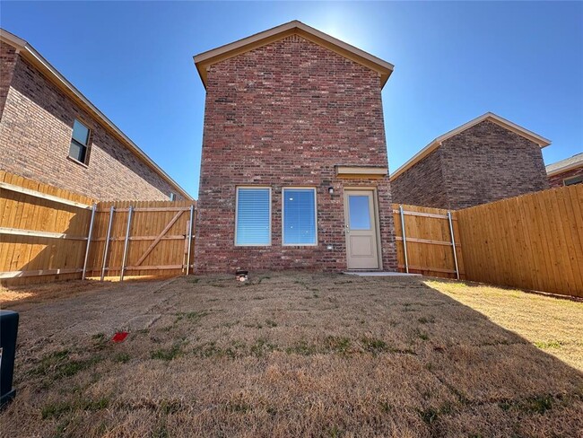 14721 Parkway Center Ave in Oklahoma City, OK - Building Photo - Building Photo