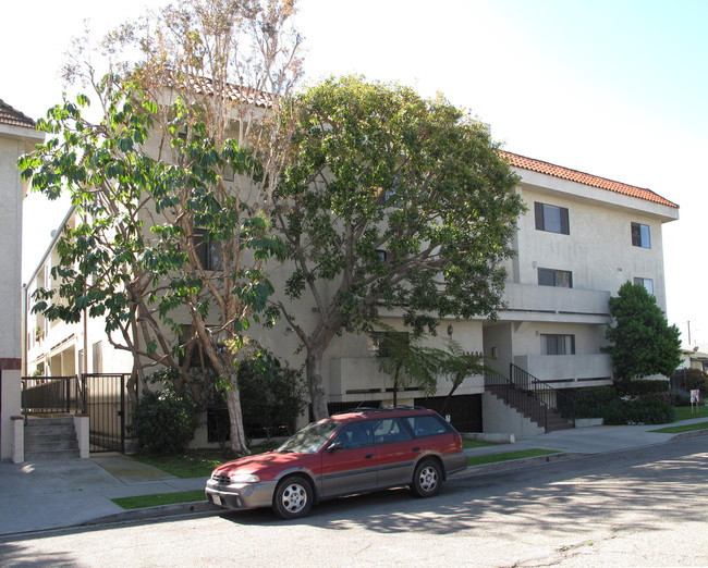 12626 Matteson Ave in Los Angeles, CA - Building Photo - Building Photo