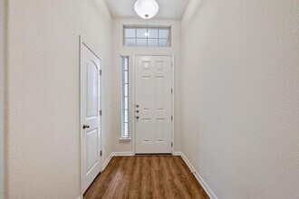 2344 Broken Wagon Dr in Leander, TX - Building Photo - Building Photo