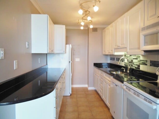 property at 2059 Huntington Ave