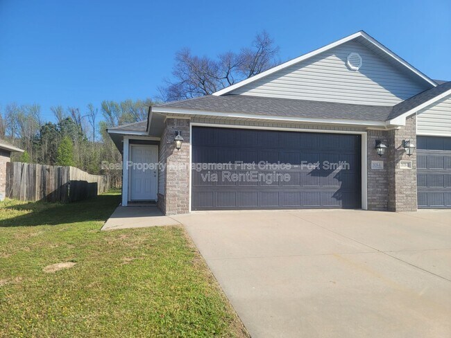 property at 2020A Ingalls Ln