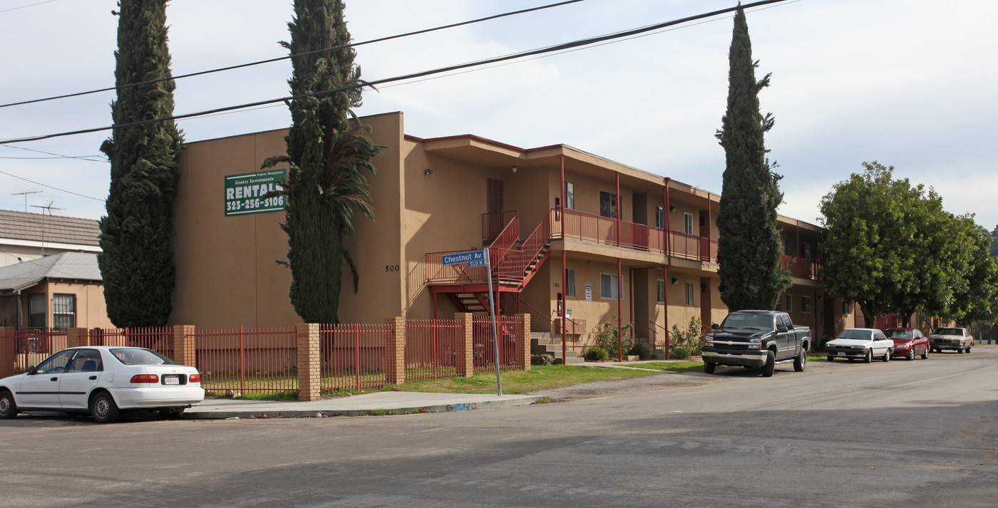 500 Chestnut Ave in Los Angeles, CA - Building Photo