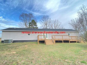 2149 Landfill Rd in Baskerville, VA - Building Photo - Building Photo