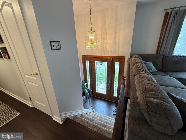 7 Hanover Pl in Sicklerville, NJ - Building Photo - Building Photo