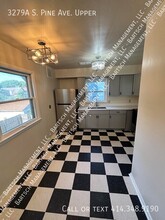 3279 S Pine Ave in Milwaukee, WI - Building Photo - Building Photo