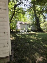 10321 Earl Dr in St. Louis, MO - Building Photo - Building Photo