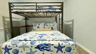 438 SW Naftal Pl in Port St. Lucie, FL - Building Photo