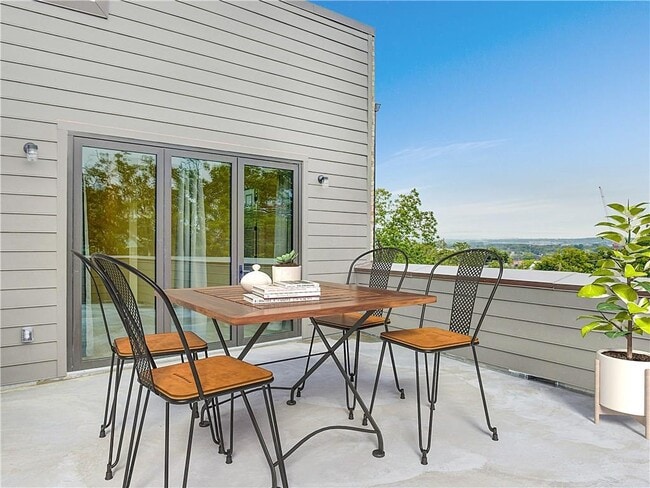property at 806 Lydia St
