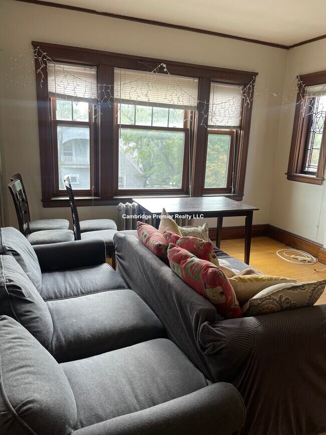 5 Linnaean St Apartments and Nearby Cambridge Apartments For Rent