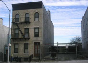 549 39th St in Brooklyn, NY - Building Photo - Building Photo