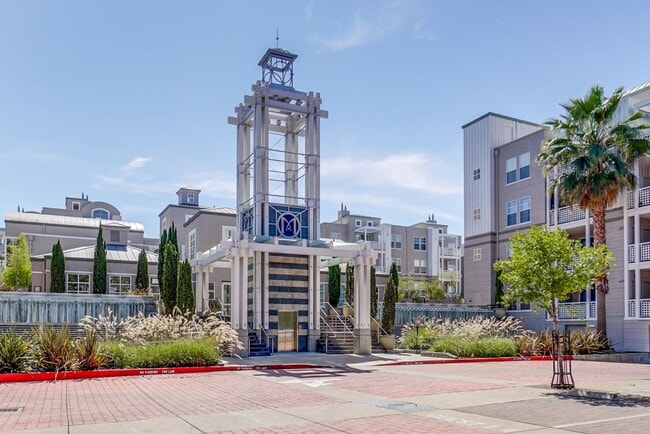 3901 Lick Mill Blvd in Santa Clara, CA - Building Photo - Building Photo