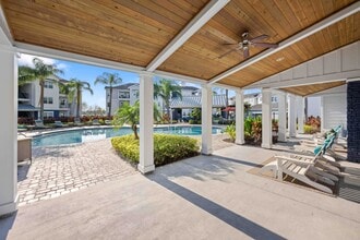Skye at Hunter's Creek in Kissimmee, FL - Foto de edificio - Building Photo