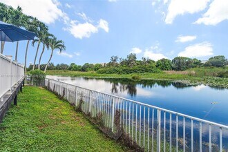 15066 SW 22nd St in Miramar, FL - Building Photo - Building Photo