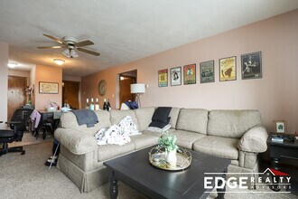 35 Glencoe St in Boston, MA - Foto de edificio - Building Photo