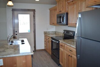 3357 Fen Way in Bozeman, MT - Building Photo - Building Photo