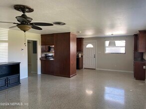 104 St Elmo Rd in Green Cove Springs, FL - Building Photo - Building Photo