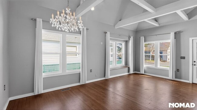 1065 22nd St NE in Salem, OR - Building Photo - Building Photo